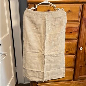 Eddie Bauer Women's Beige Pencil Skirt